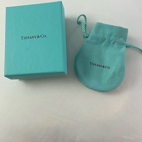 Sold - Picture 5 of 5